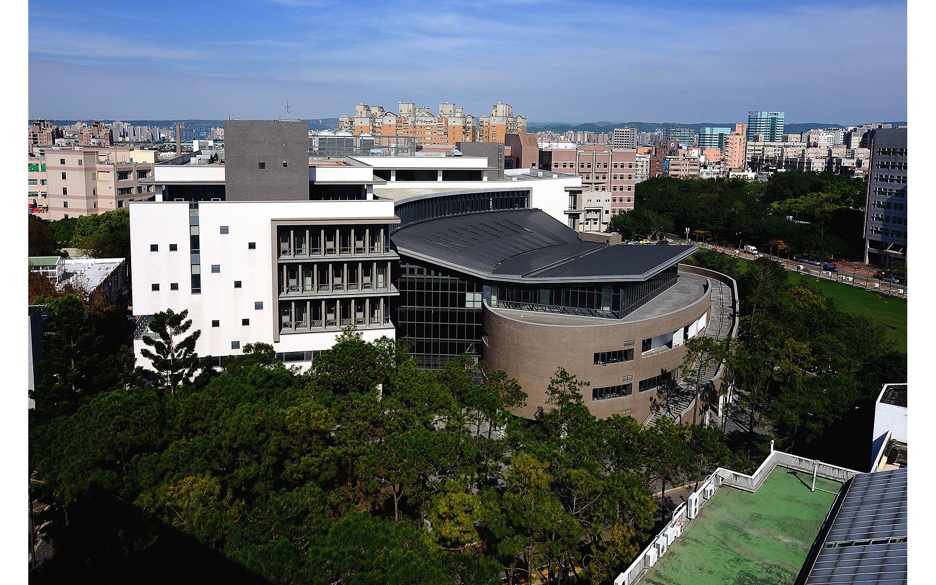 NTHU Learning Resources Center, Hsinchu