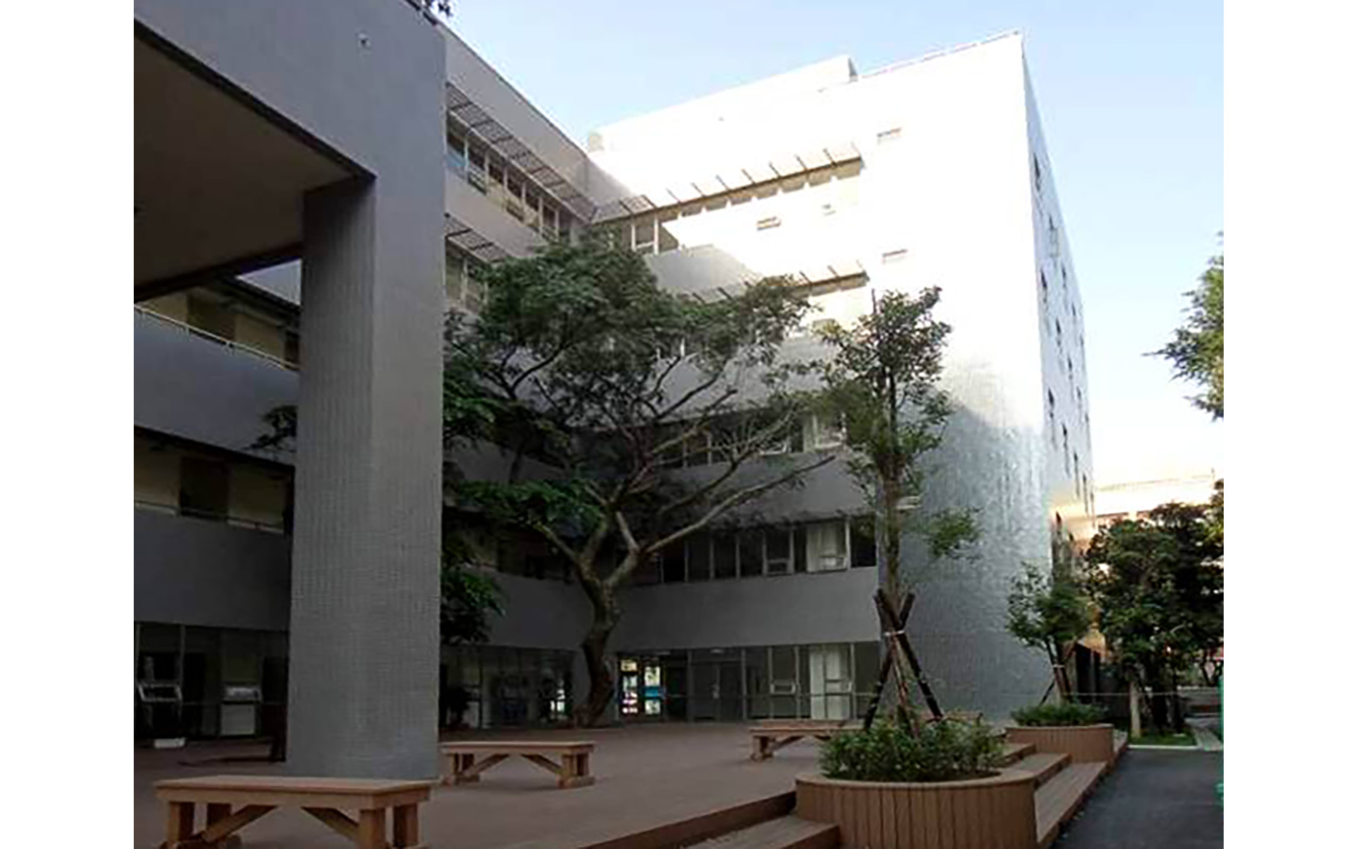 台北台灣大學藥學館